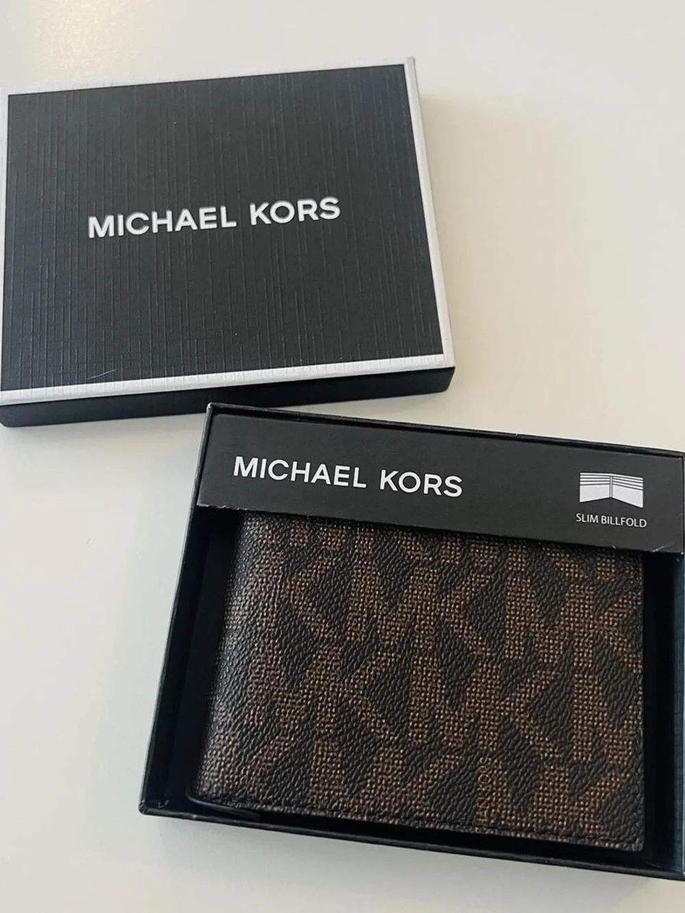 NWT 100% Authentic Michael Kors Brown Monogram Slim Wallet Billfold Style Andy
